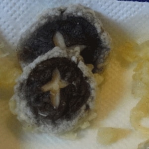 オクラと椎茸の天ぷら